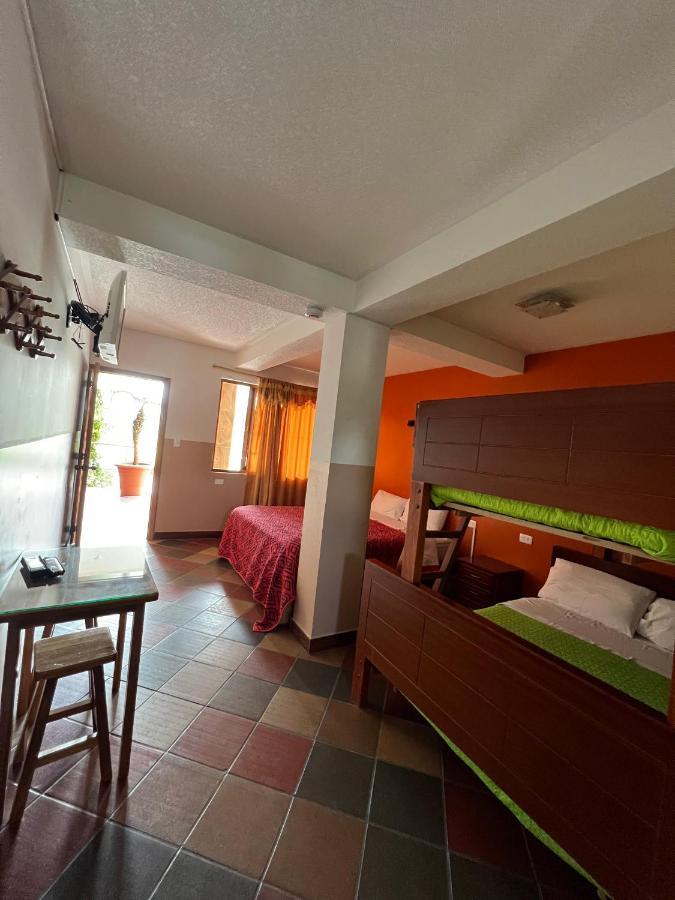 Hostal Alpachaca - New Quito Airport タバベラ エクステリア 写真